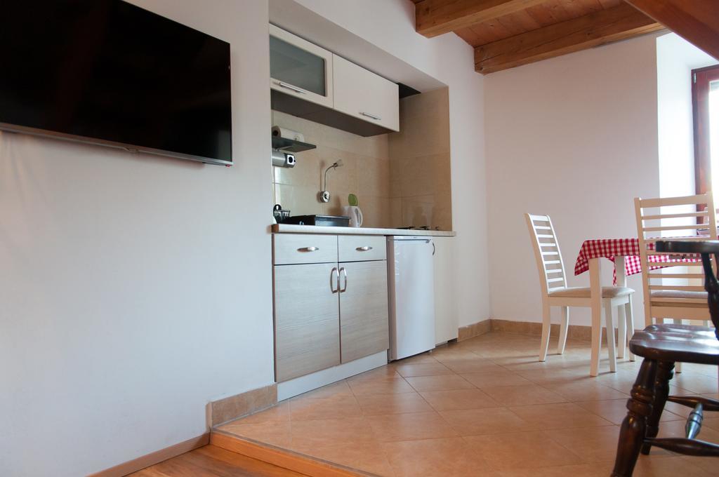 Apartment Gasa Брежіце Екстер'єр фото